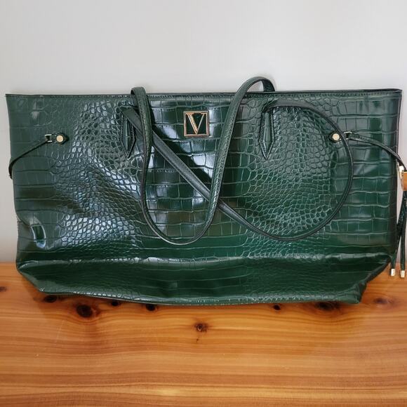 Victoria’s Secret Carryall Tote – Emerald Green Faux Croc Embossed, Discontinued - Picture 1 of 11